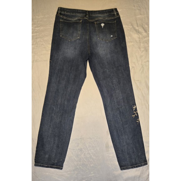 Tribal Jeans Boyfriend Embroidered Jeans Womens 14 (35×30.5") Floral Blue Boho - Picture 9 of 11